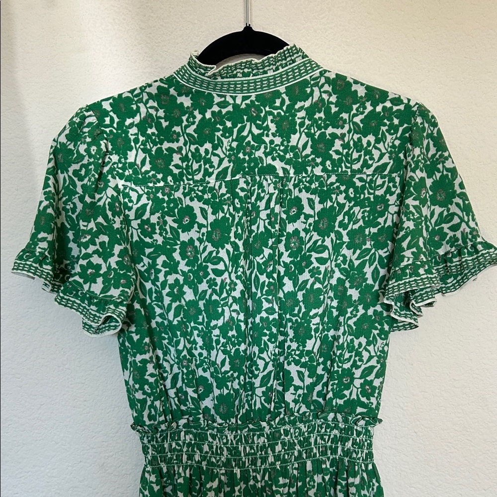 Max Studio Green and White Floral Tiered Midi Dress - Picture 7 of 8